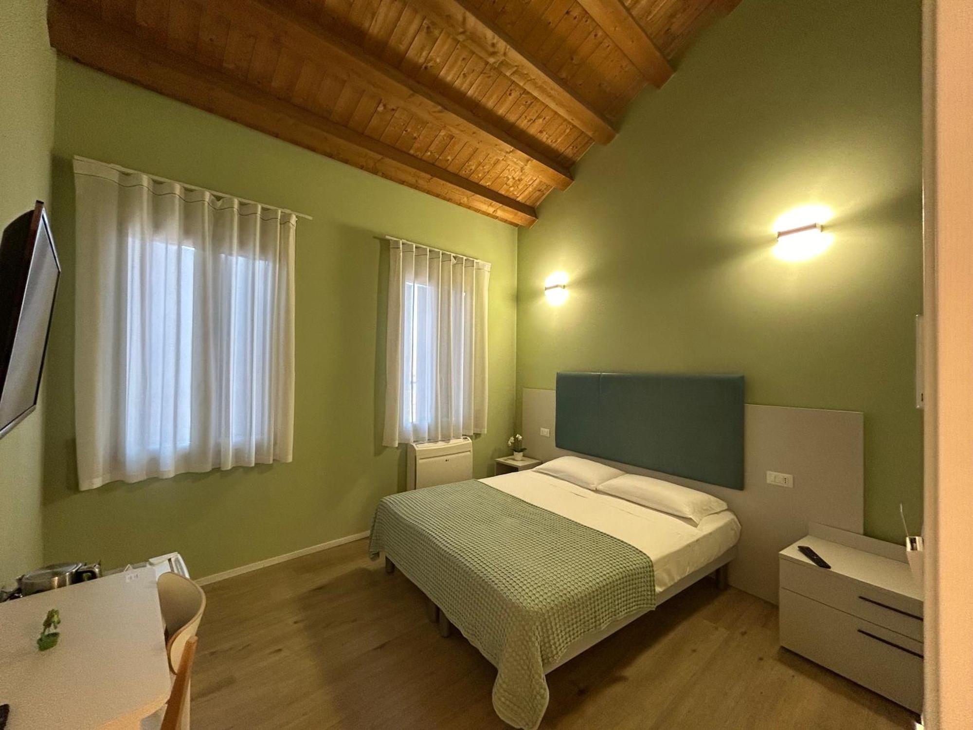 Laguna Blu Mestre Venezia ภายนอก รูปภาพ