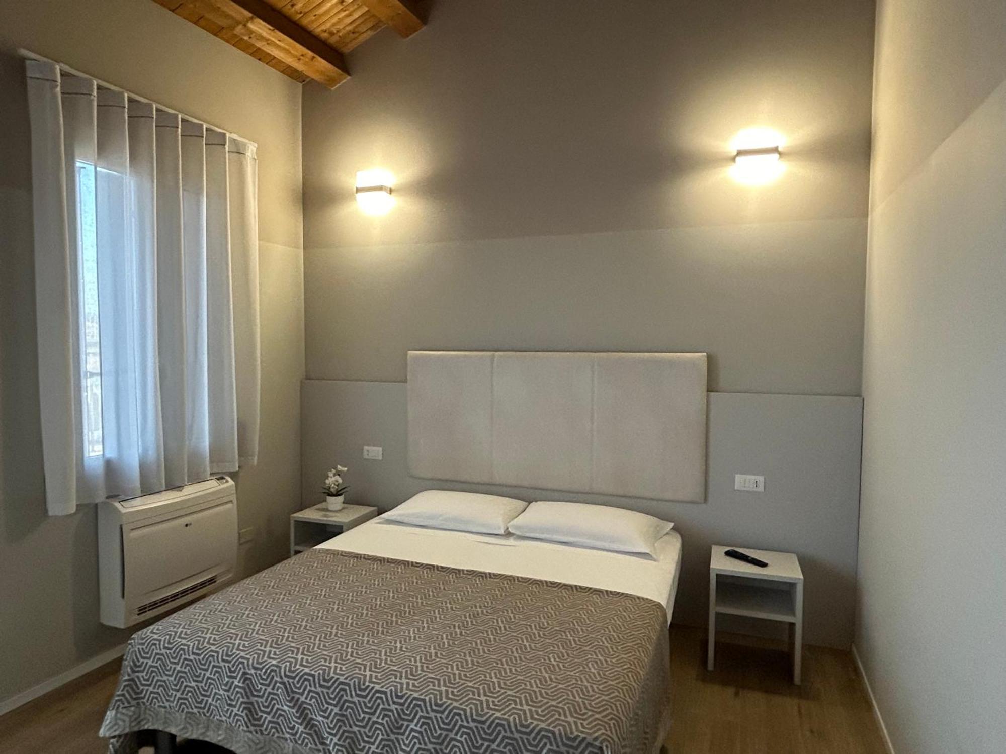 Laguna Blu Mestre Venezia ภายนอก รูปภาพ